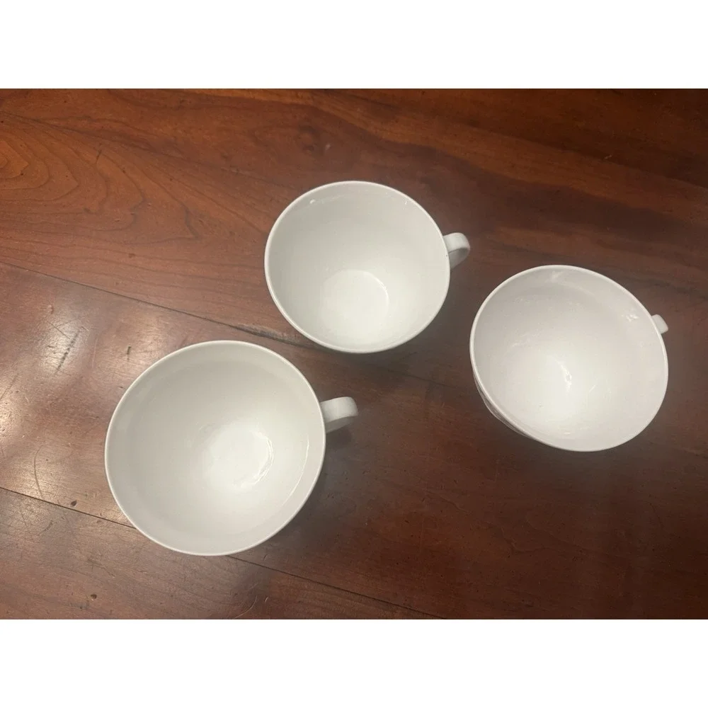 Set Of 3 Claremont by Gibson White Ribbed Scroll Footed‎ Cups